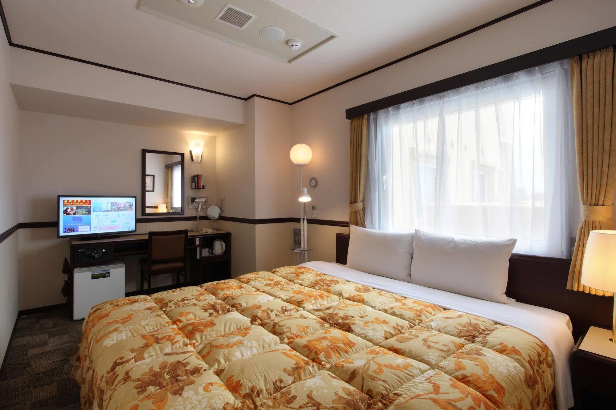 Toyoko Inn Oita Nakatsu Ekimae Exteriér fotografie